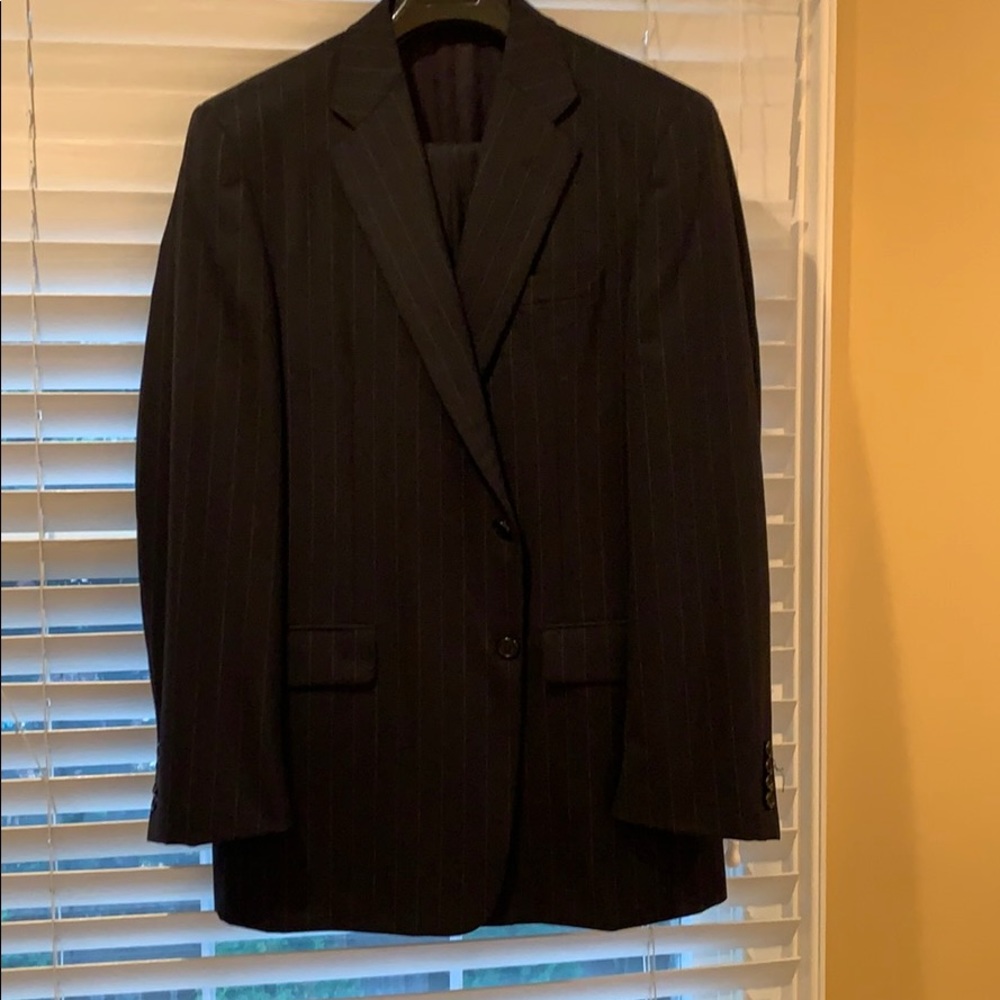 Men’s suit